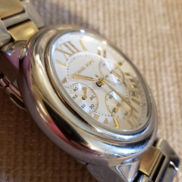 Michael Kors Camille Chronograph Watch - Picture 12 of 13